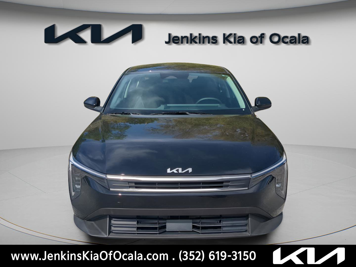 New 2025 Kia K4 LXS image 2