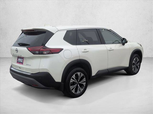 Used 2023 Nissan Rogue SV image 5