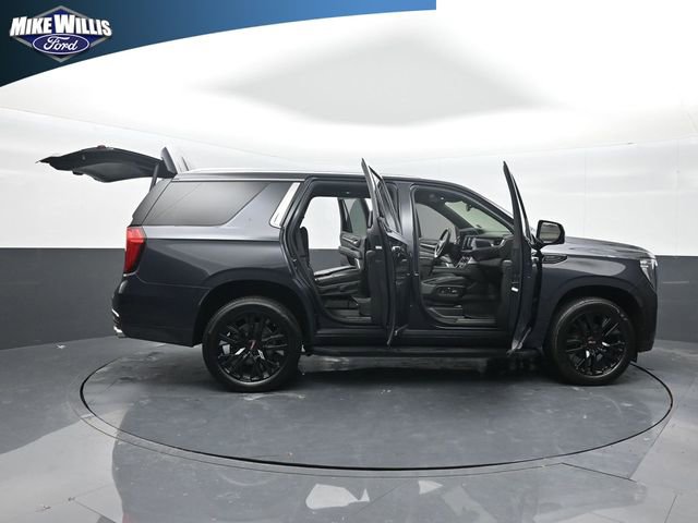 Used 2023 GMC Yukon Denali RWD image 27