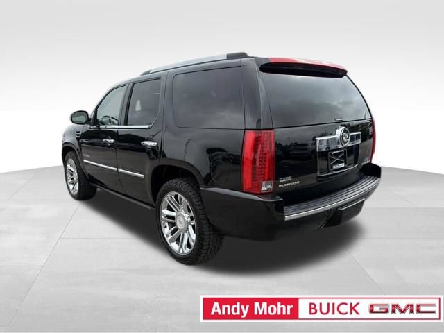 Used 2012 Cadillac Escalade Platinum AWD/4WD image 9