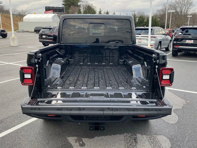 New 2026 Jeep Gladiator Mojave w/ Safety Group image 7