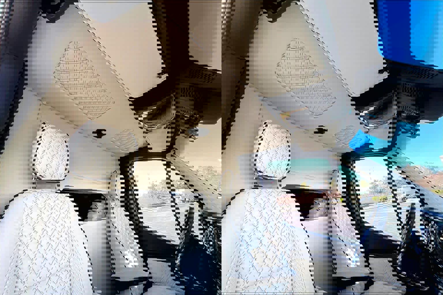 Used 2024 Mercedes-Benz Sprinter 3500 image 14