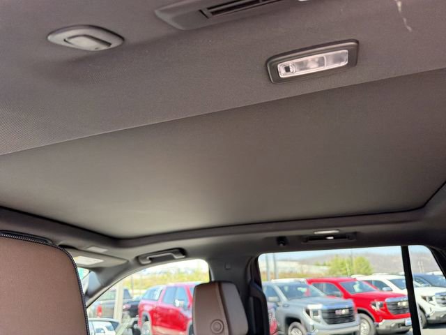 New 2026 Chevrolet Tahoe High Country AWD/4WD image 14