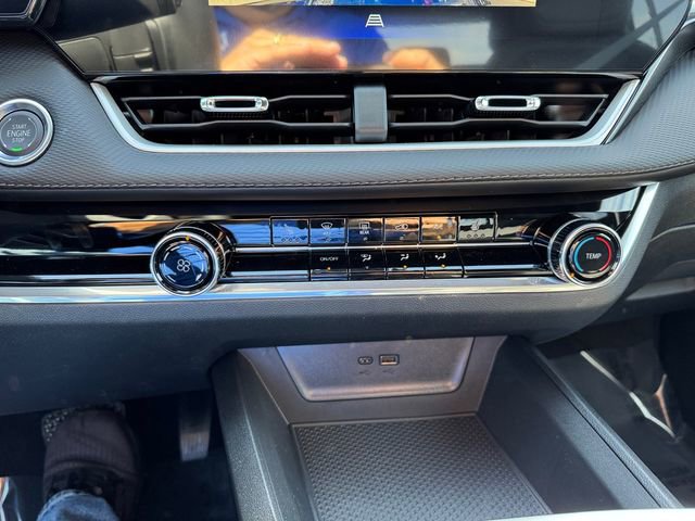 New 2026 Chevrolet Equinox LT image 18