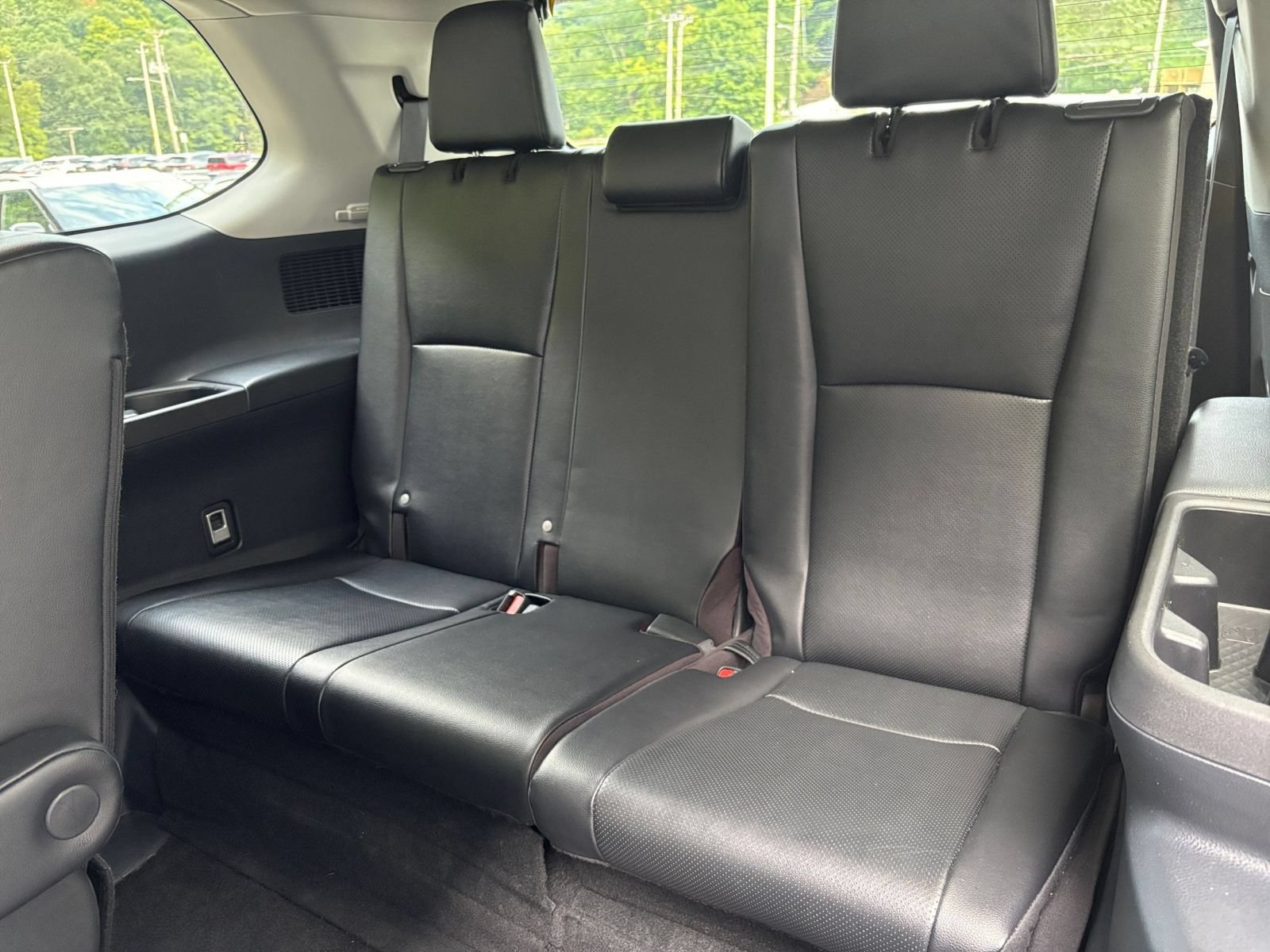 Used 2025 Toyota Grand Highlander FWD image 30