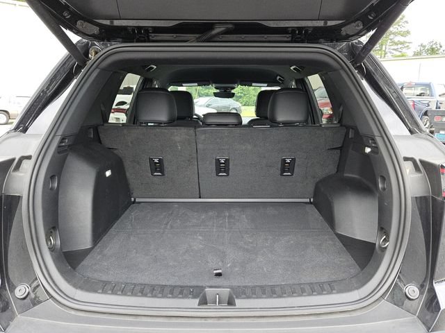 Used 2025 Chevrolet Equinox LT w/ Convenience Package II FWD image 13