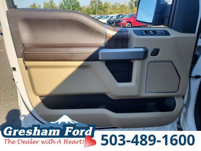 Used 2019 Ford F150 Lariat w/ Equipment Group 502A Luxury AWD/4WD image 19