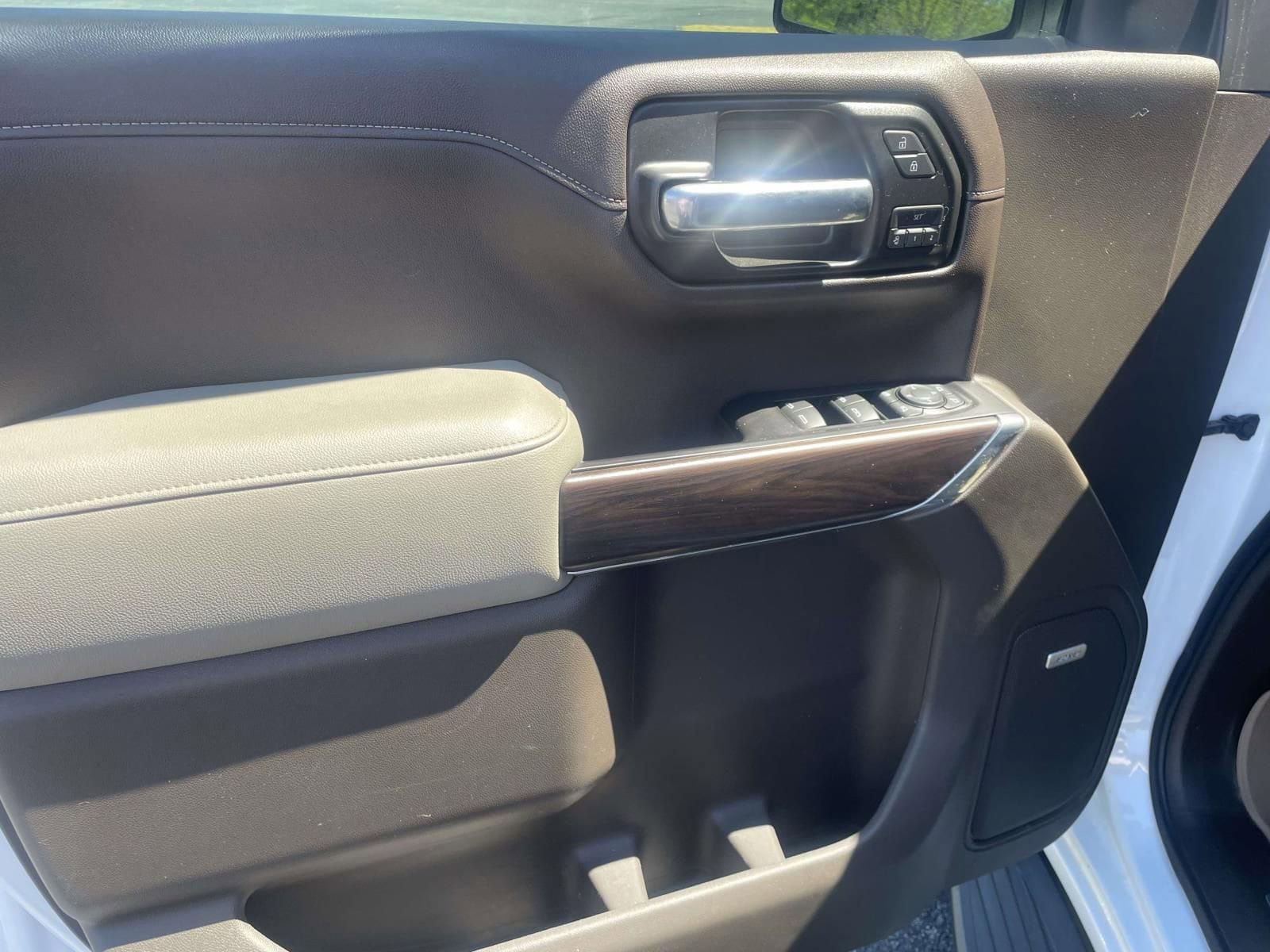 Used 2019 GMC Sierra 1500 SLT w/ SLT Premium Plus Package image 14