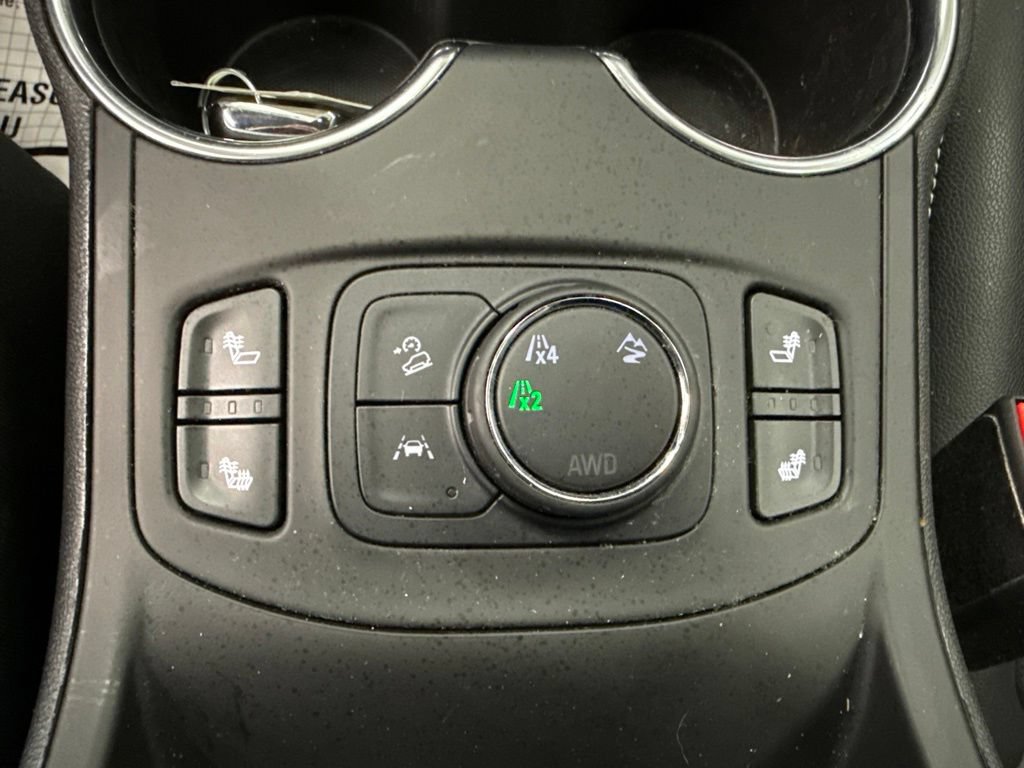Used 2023 GMC Terrain SLT AWD/4WD image 32