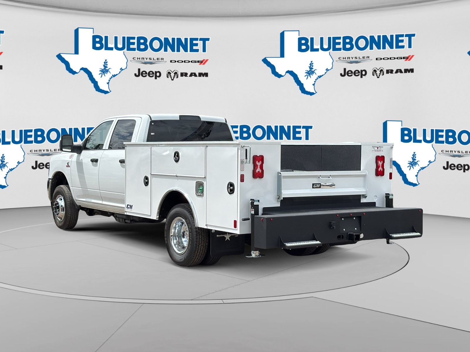 New 2026 RAM 3500 Tradesman w/ Chrome Appearance Group A AWD/4WD image 3