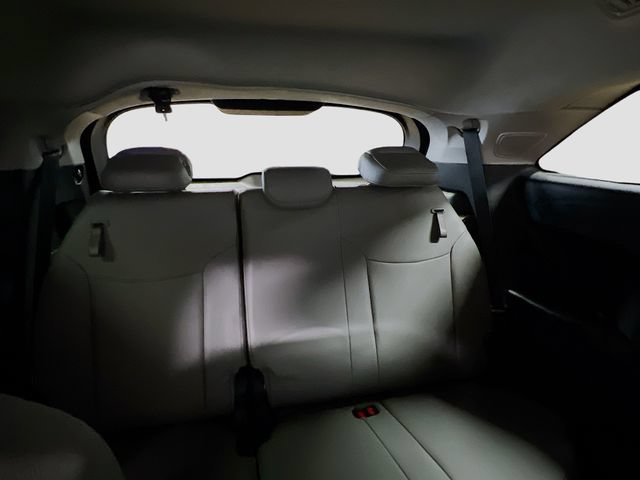 Used 2026 Toyota Sienna XLE FWD image 28