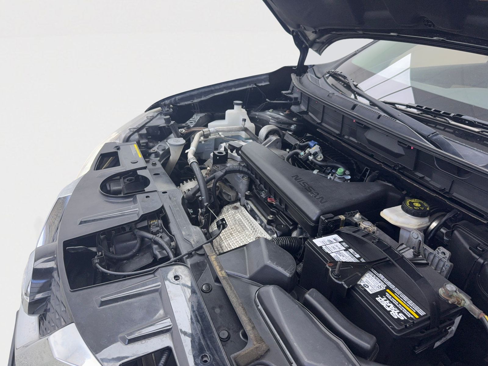 Used 2015 Nissan Rogue S FWD image 61