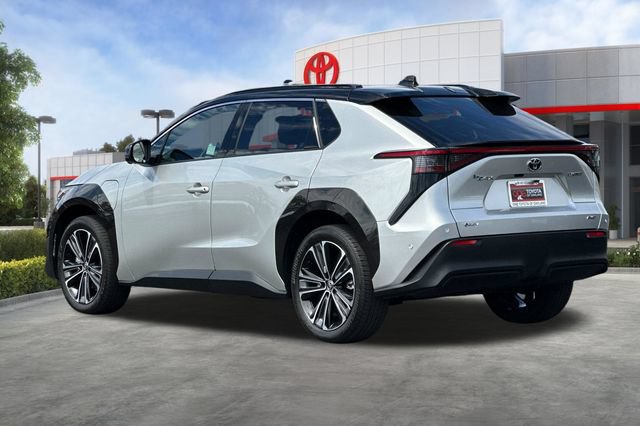 Used 2024 Toyota bZ4X AWD w/ Weather Package image 7