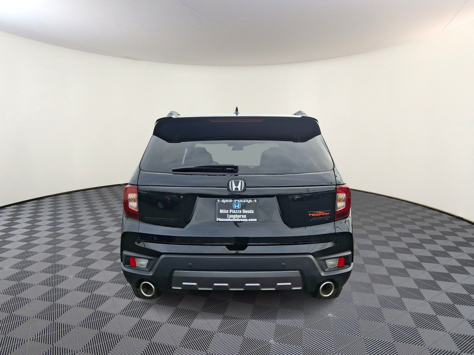 Used 2025 Honda Passport TrailSport image 6