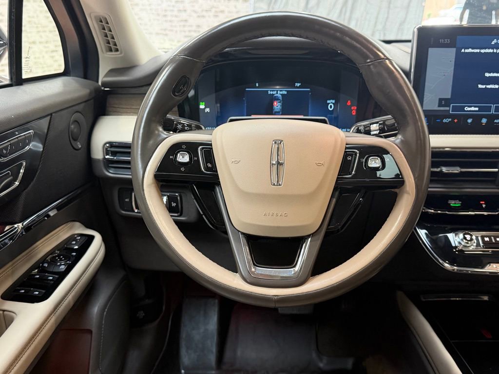 Used 2023 Lincoln Corsair Reserve w/ Equipment Group 202A image 16