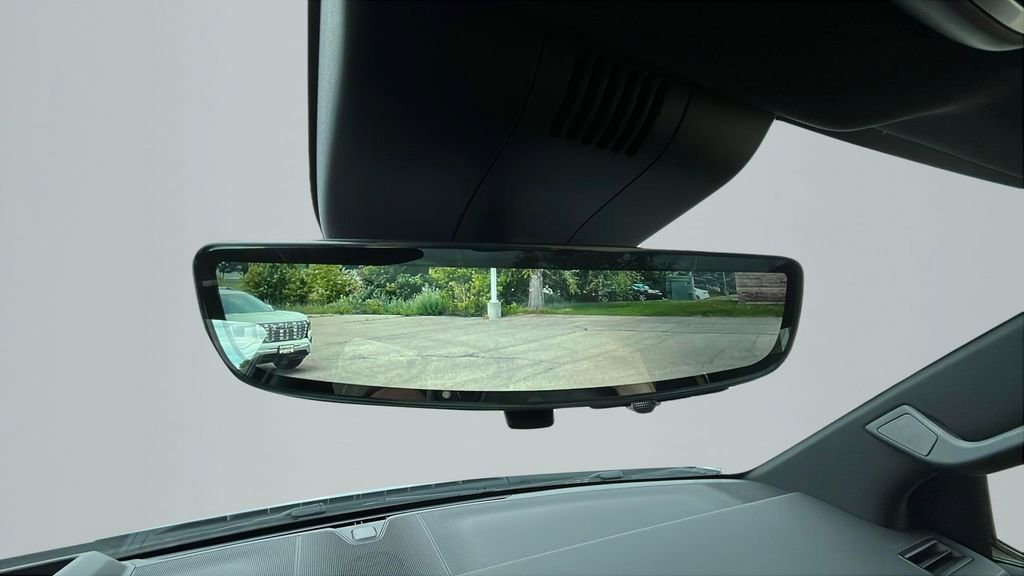 New 2024 GMC Sierra EV Denali image 22