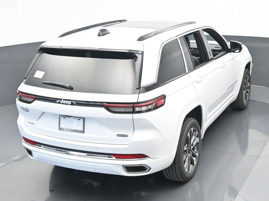 Used 2024 Jeep Grand Cherokee Overland image 45