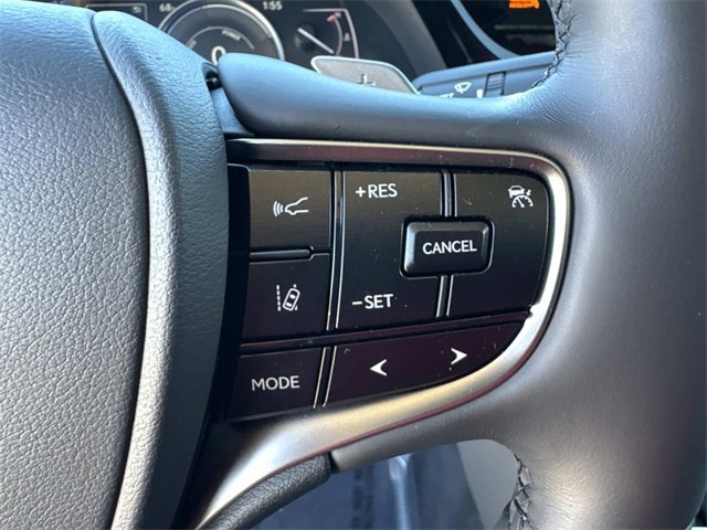Certified 2025 Lexus ES 300h Ultra Luxury image 29