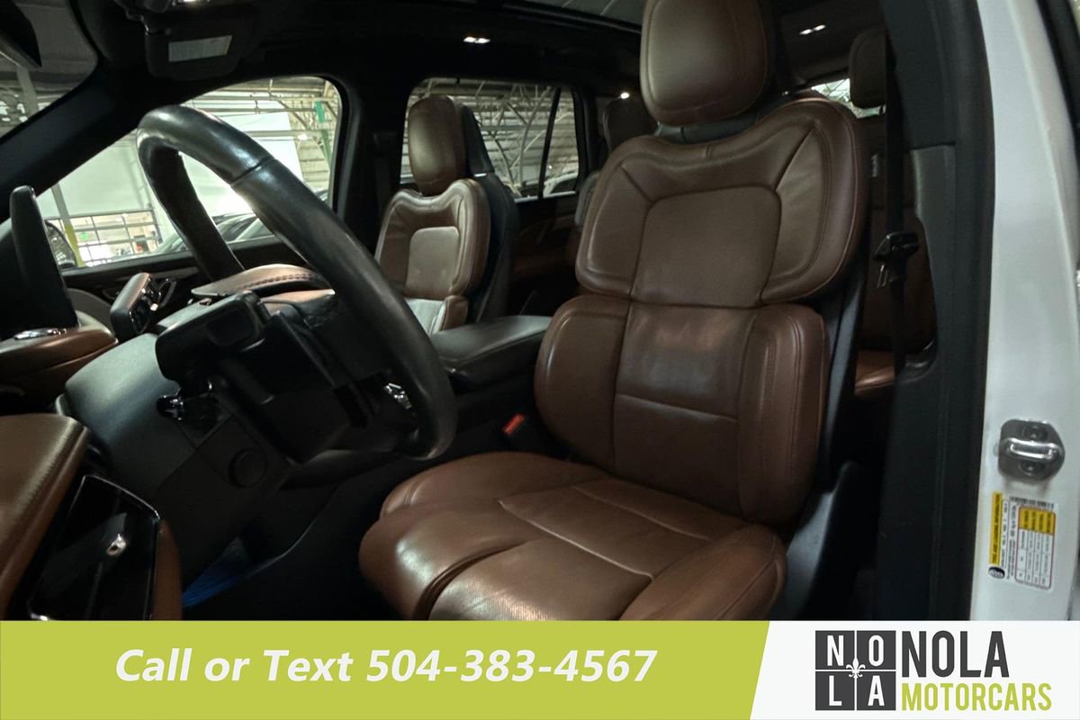 Used 2022 Lincoln Aviator Reserve w/ Equipment Group 201A AWD/4WD image 23