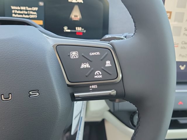 New 2026 Lexus ES 350h AWD image 23