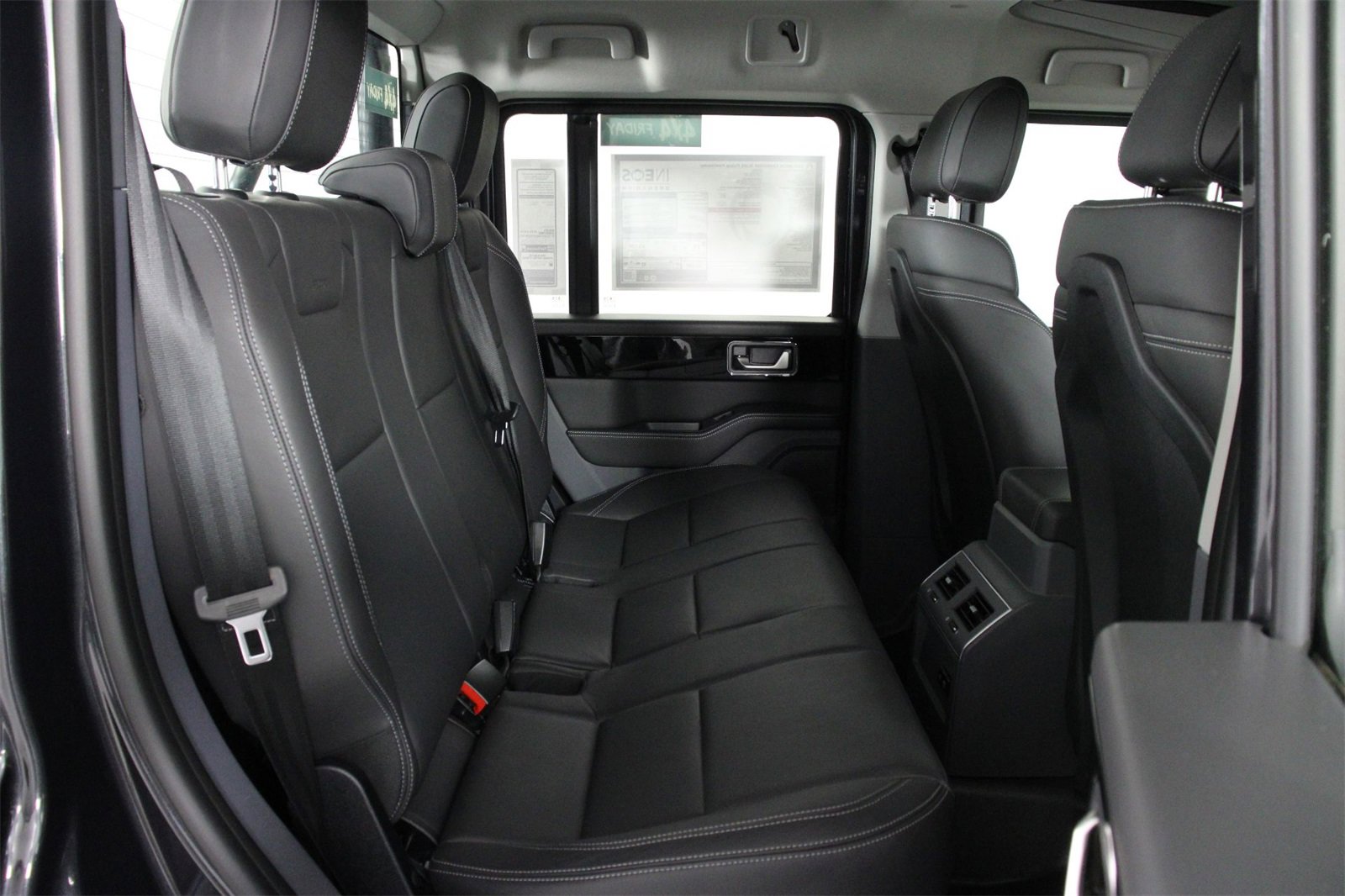 Used 2024 INEOS Grenadier Fieldmaster Edition image 29