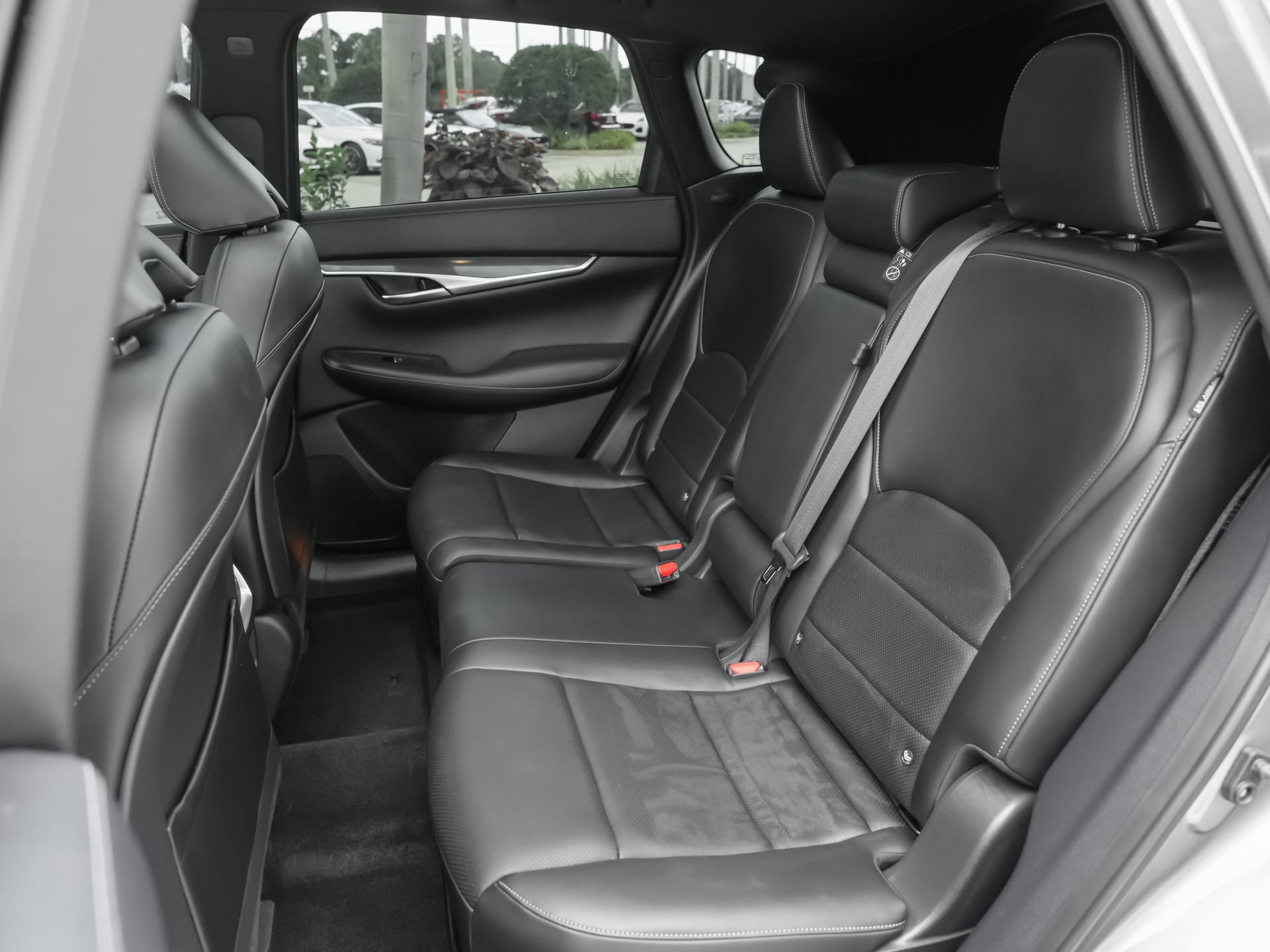 Certified 2024 INFINITI QX50 Sport FWD image 34