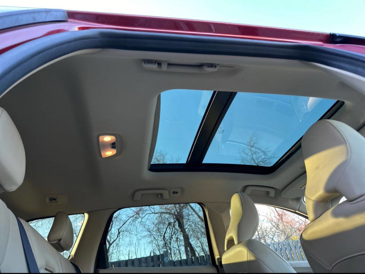 Used 2015 Volvo XC60 T5 image 22