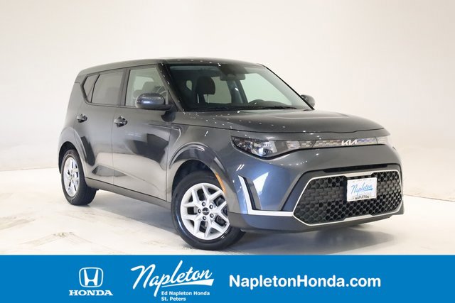 Used 2023 Kia Soul LX w/ Option Group 015