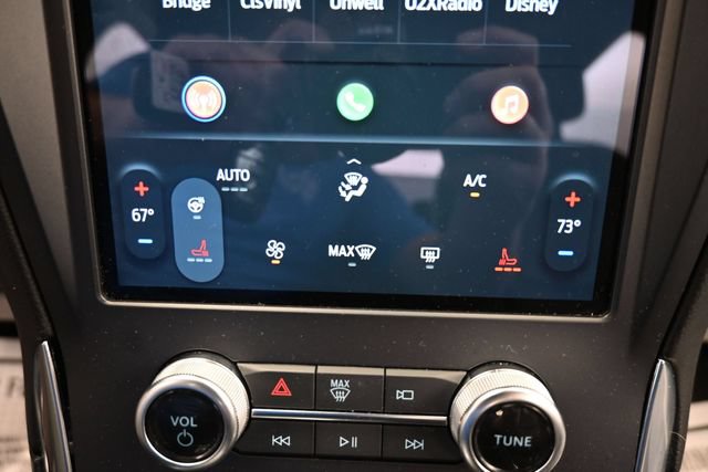 Used 2024 Ford Edge Titanium AWD/4WD image 17