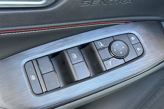 New 2027 Nissan Sentra SR w/ Floor Mat Package FWD image 12