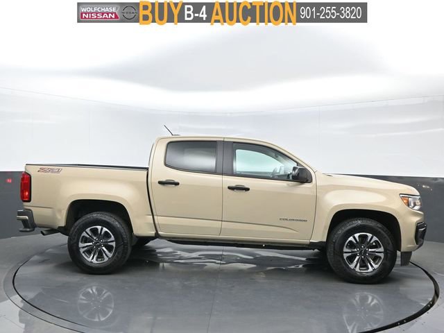Used 2022 Chevrolet Colorado Z71 AWD/4WD image 7