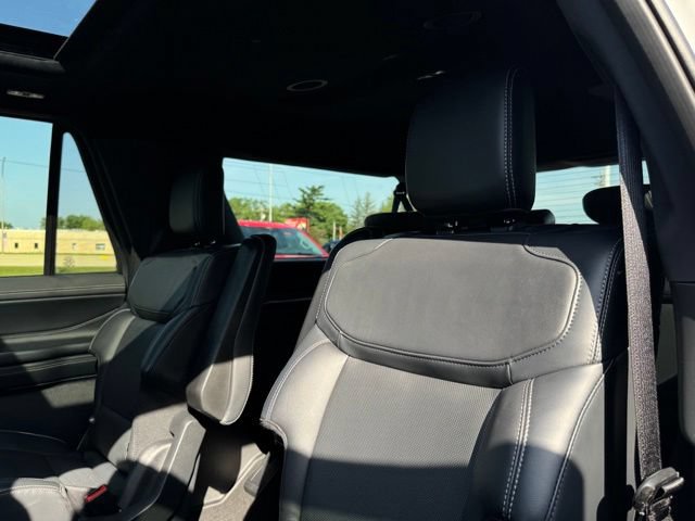 Certified 2025 Ford Expedition Max Platinum w/ Stealth Performance Package AWD/4WD image 14