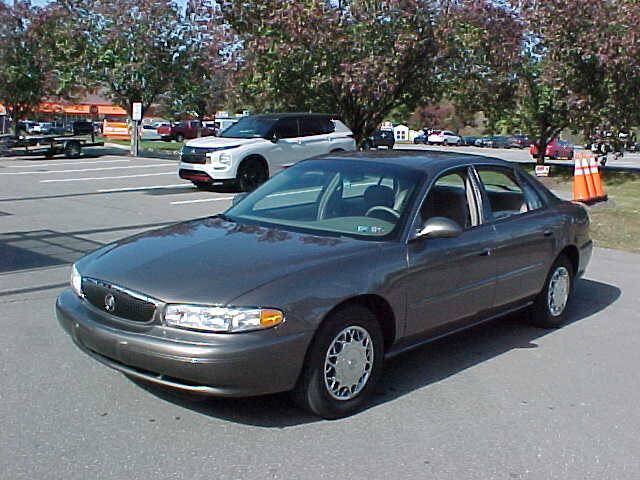 Used 2004 Buick Century Custom FWD image 28