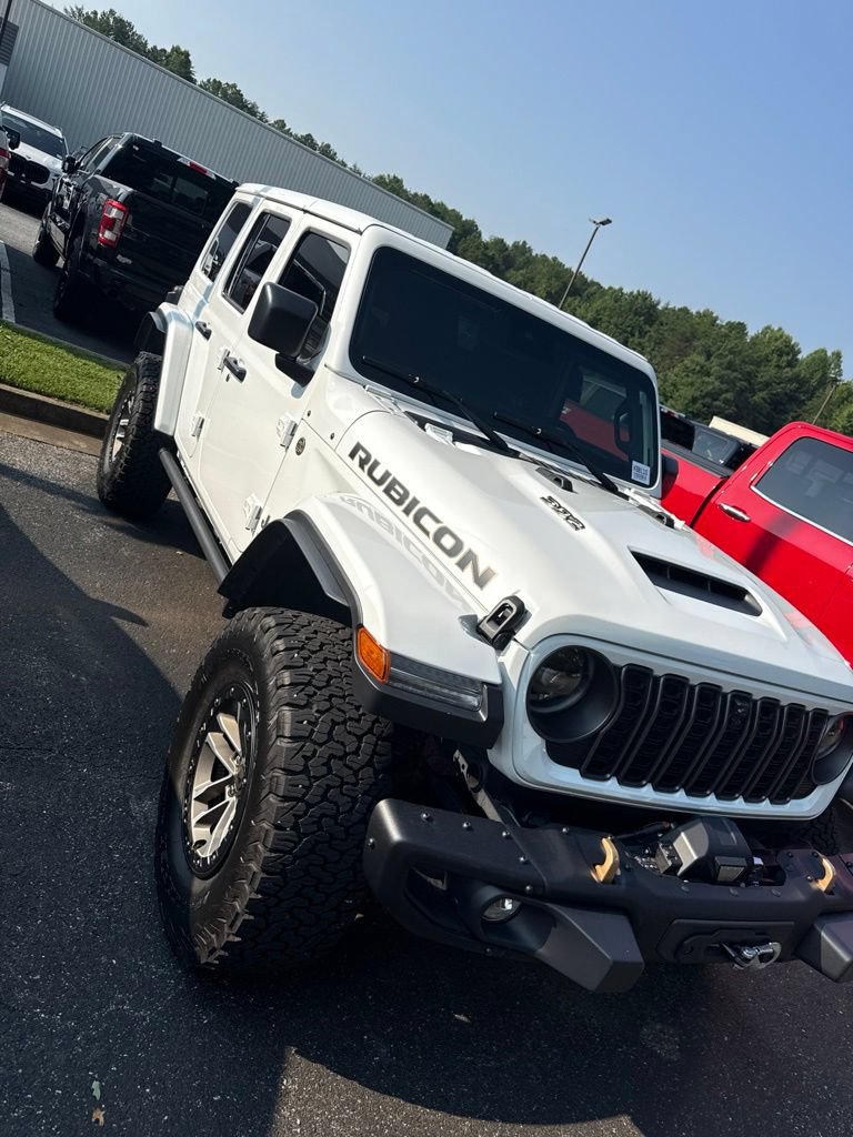Used 2024 Jeep Wrangler Unlimited Rubicon 392 AWD/4WD image 4
