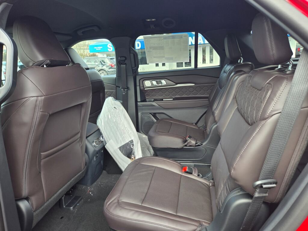 New 2026 Ford Explorer Platinum w/ LUX Leather Package AWD/4WD image 10