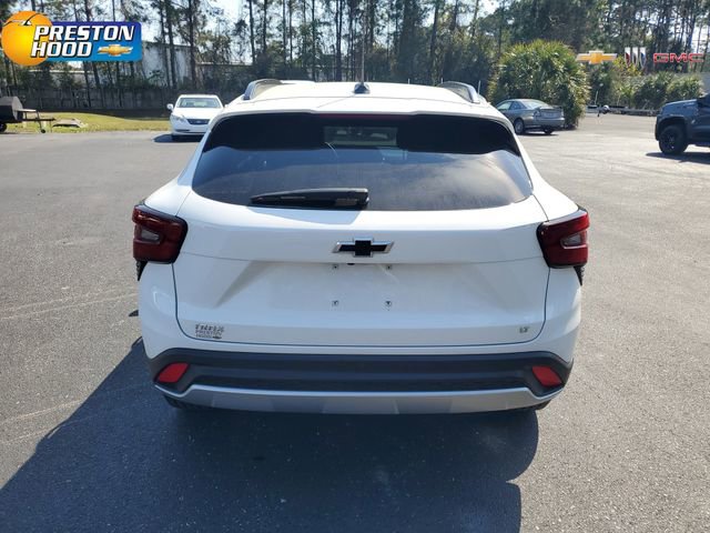 Certified 2024 Chevrolet Trax LT w/ Driver Confidence Package FWD image 5