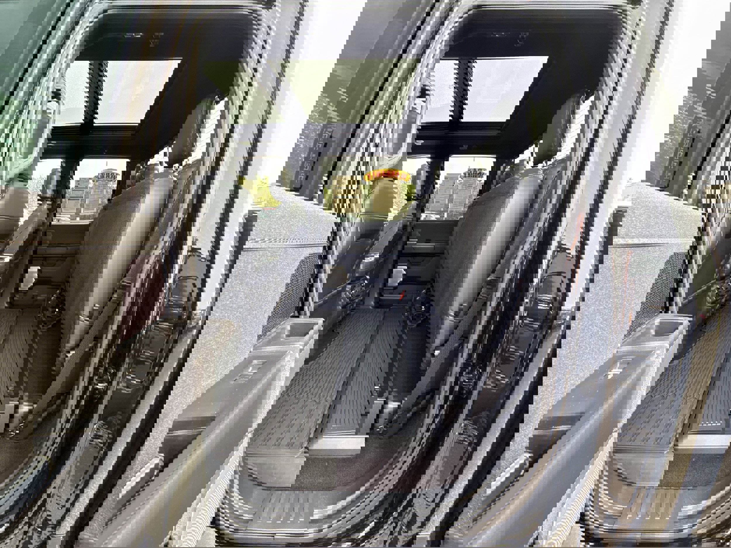 Certified 2022 Ford F150 Raptor w/ Equipment Group 801A High image 40