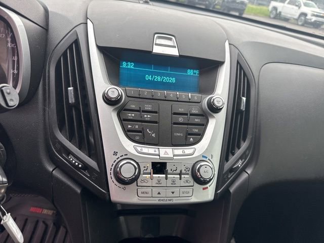 Used 2015 Chevrolet Equinox LS FWD image 18