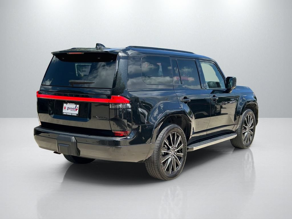 Used 2025 Lexus GX 550 w/ Accessory Package (2T) AWD/4WD image 5