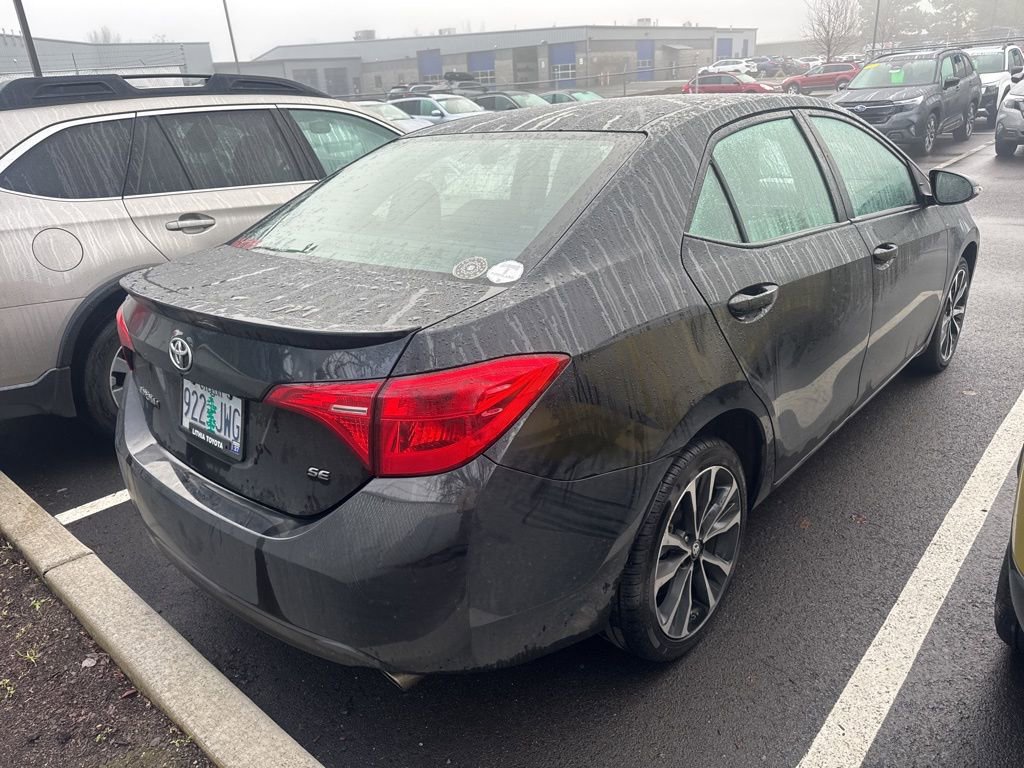 Used 2017 Toyota Corolla L image 3