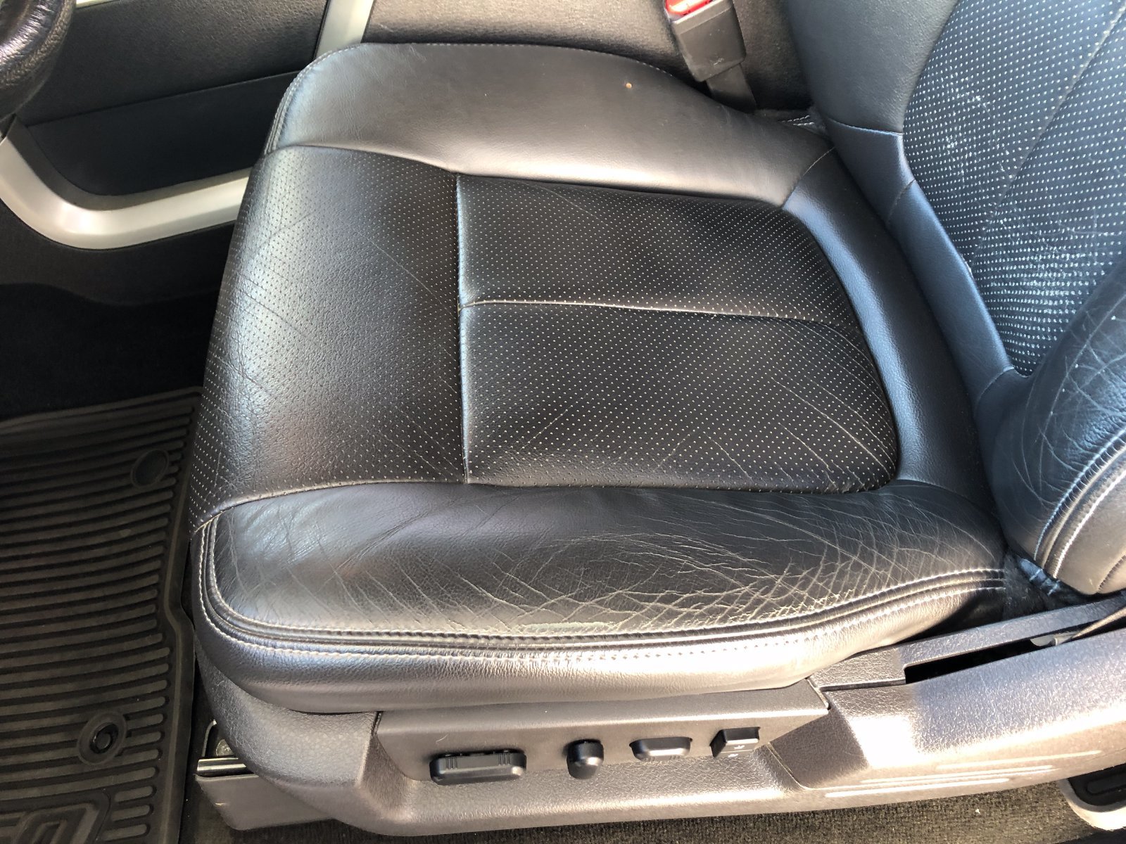 Used 2013 Ford F150 FX4 w/ Luxury Equipment Group AWD/4WD image 19