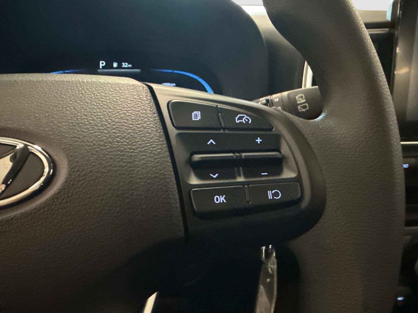 New 2026 Hyundai Venue SE FWD image 26