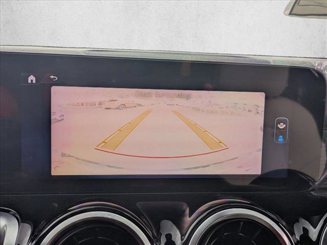 New 2026 Mercedes-Benz GLB 250 image 11