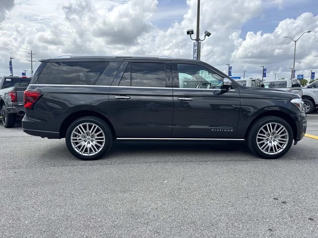 Used 2023 Ford Expedition Max Platinum RWD image 4