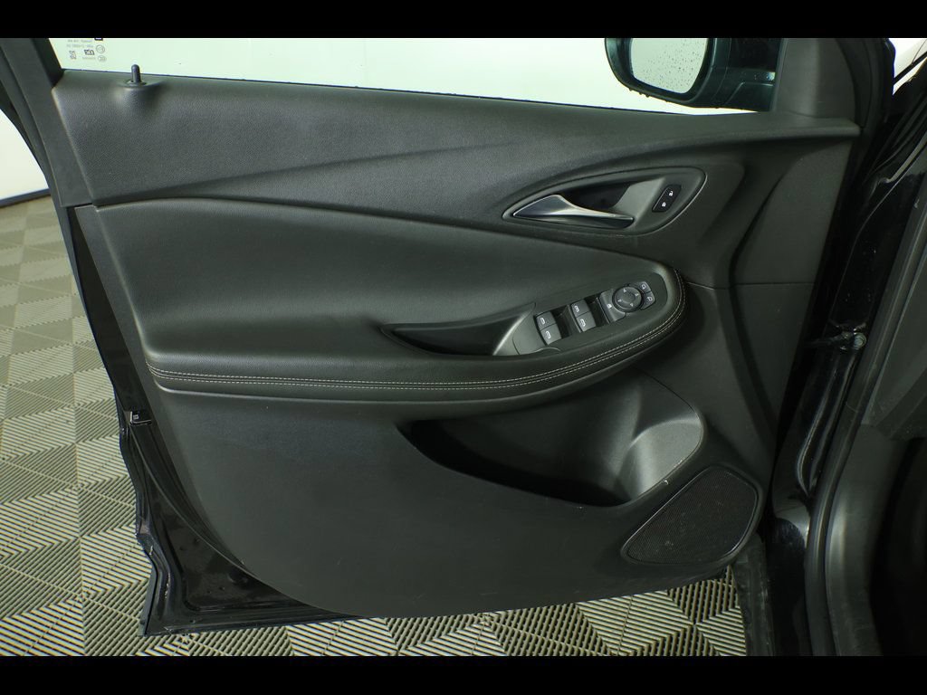 Used 2025 Buick Encore GX Preferred FWD image 20