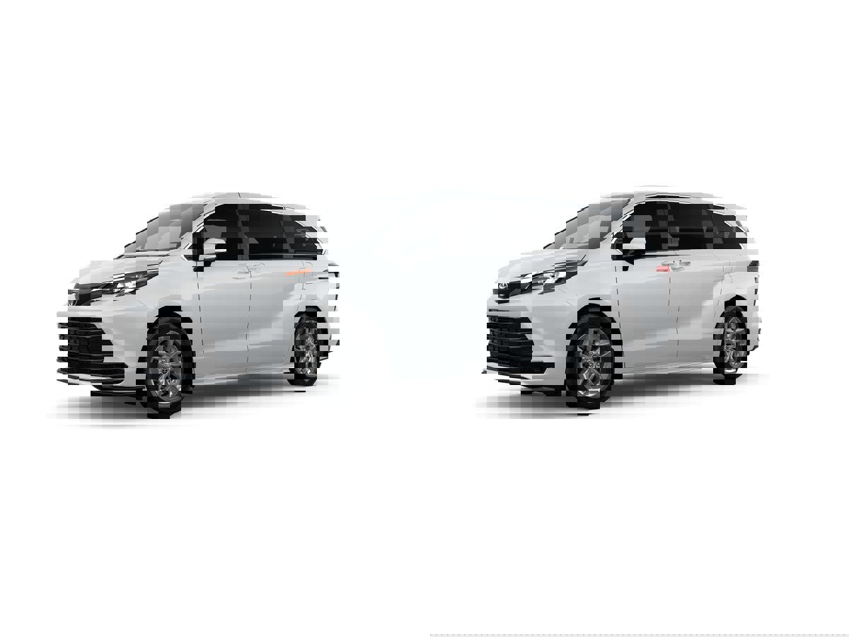 New 2026 Toyota Sienna LE image 2