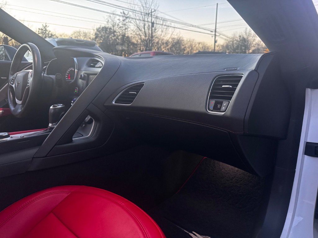 Used 2015 Chevrolet Corvette Stingray Coupe w/ 2LT Preferred Equipment Group image 21