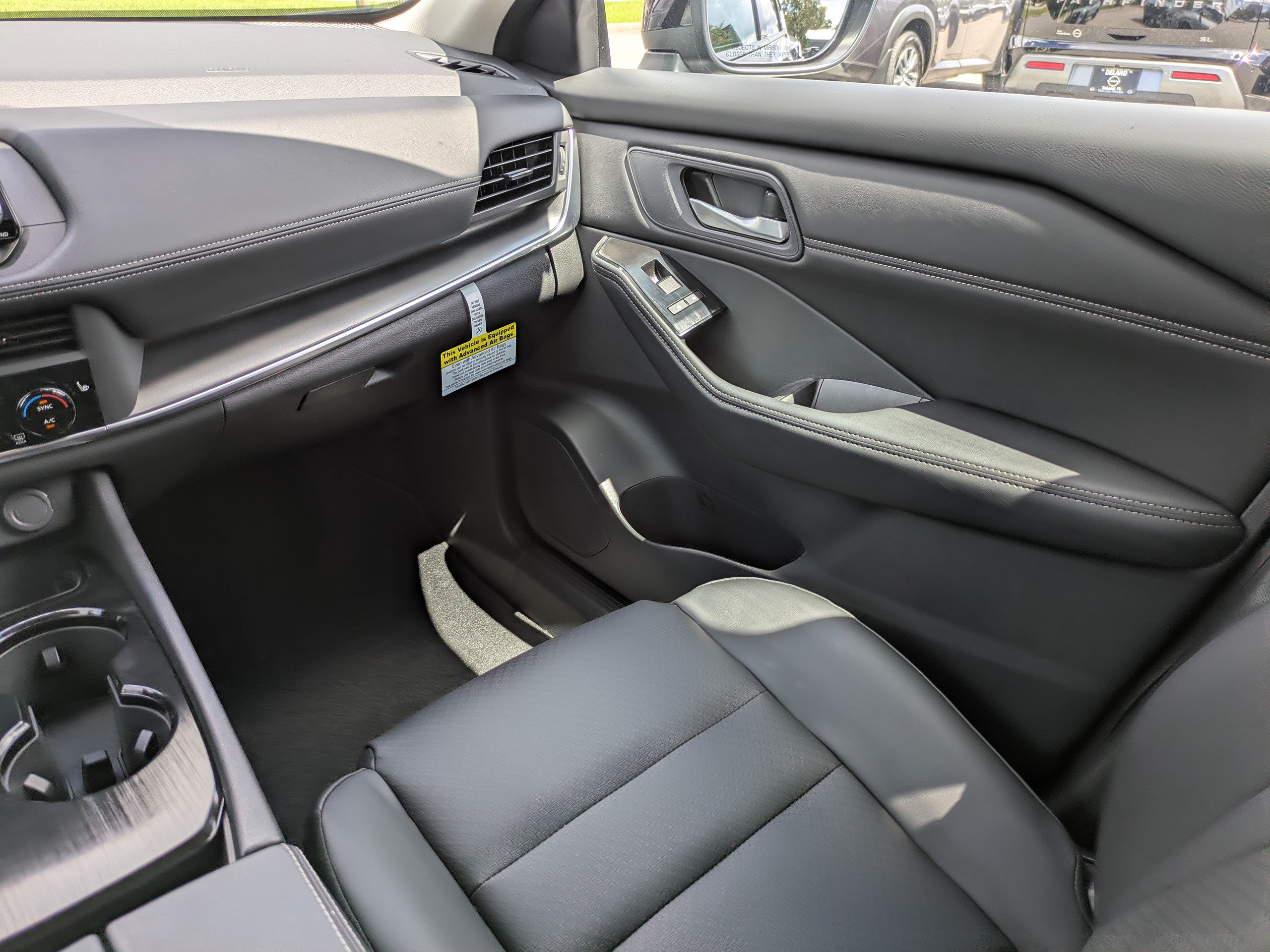 New 2026 Nissan Rogue Dark Armor FWD image 19
