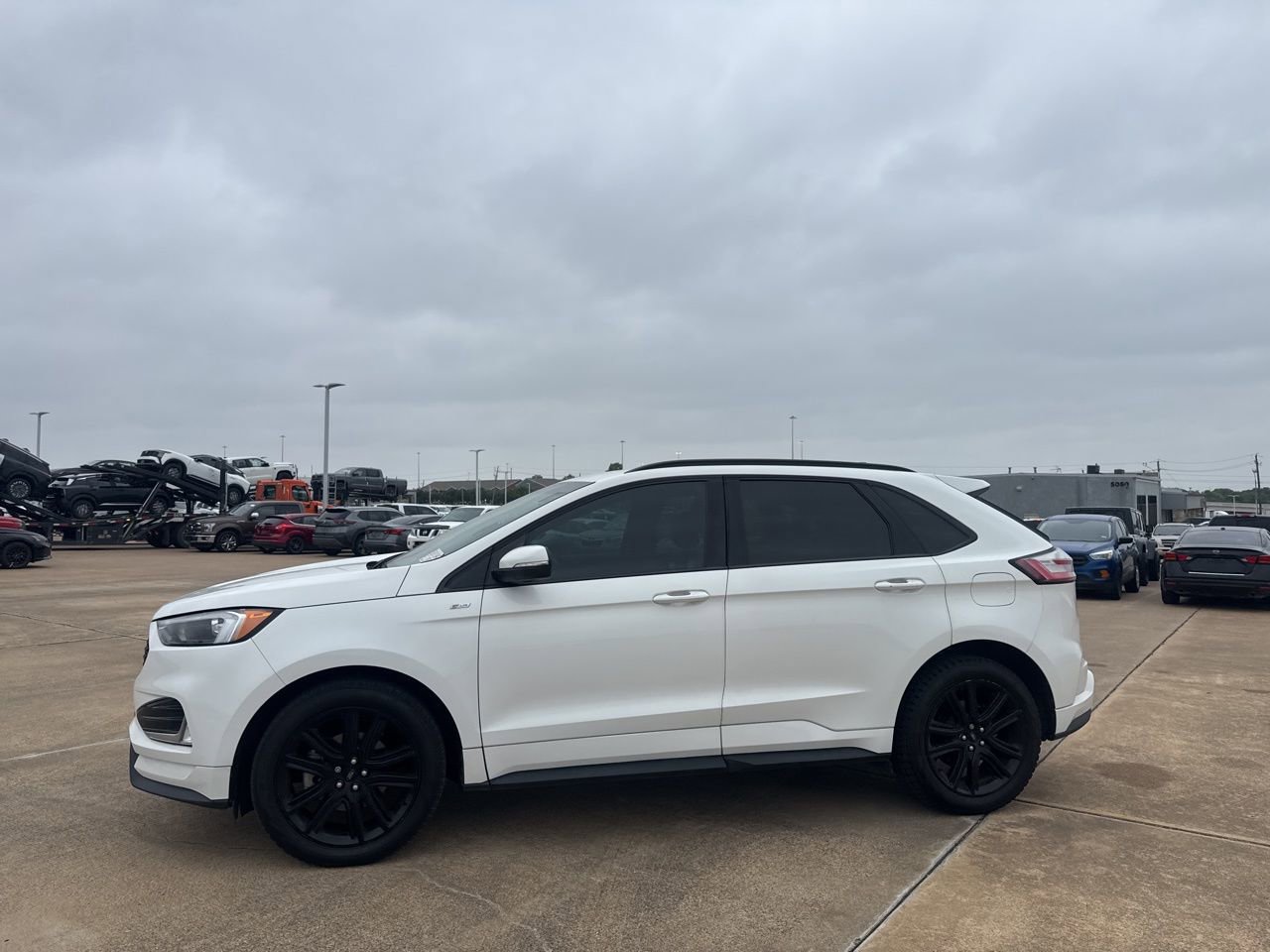 Used 2020 Ford Edge ST-Line FWD image 11