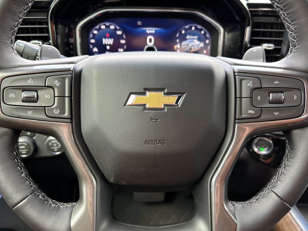New 2026 Chevrolet Silverado 1500 High Country AWD/4WD image 9
